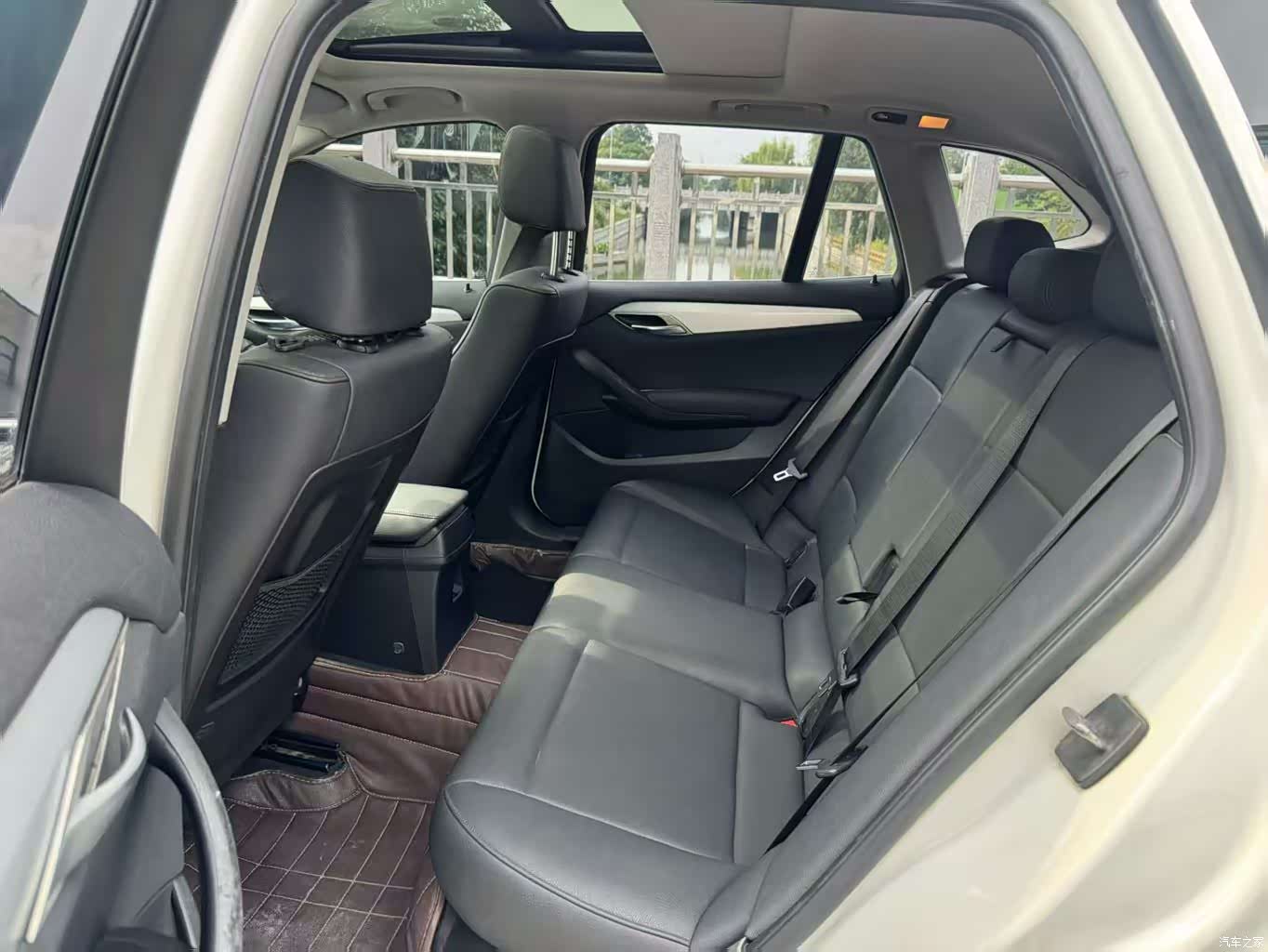 BMW X1, 2015 15