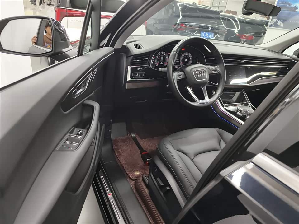 Audi Q7 Audi Q7