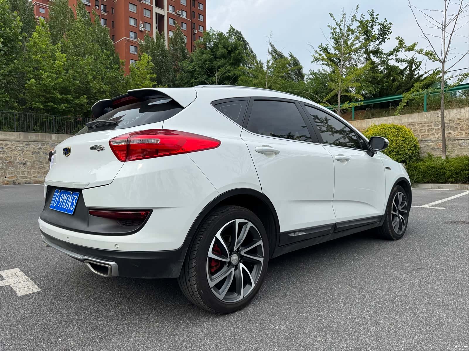Geely Emgrand, 2017 20