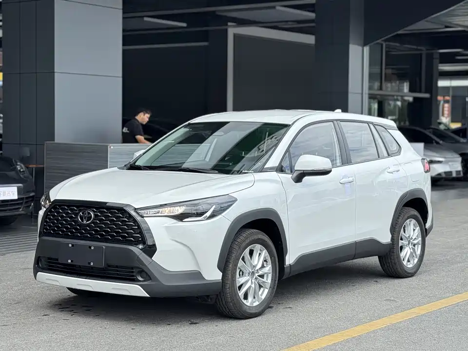 Toyota Corolla Sharp amplifier