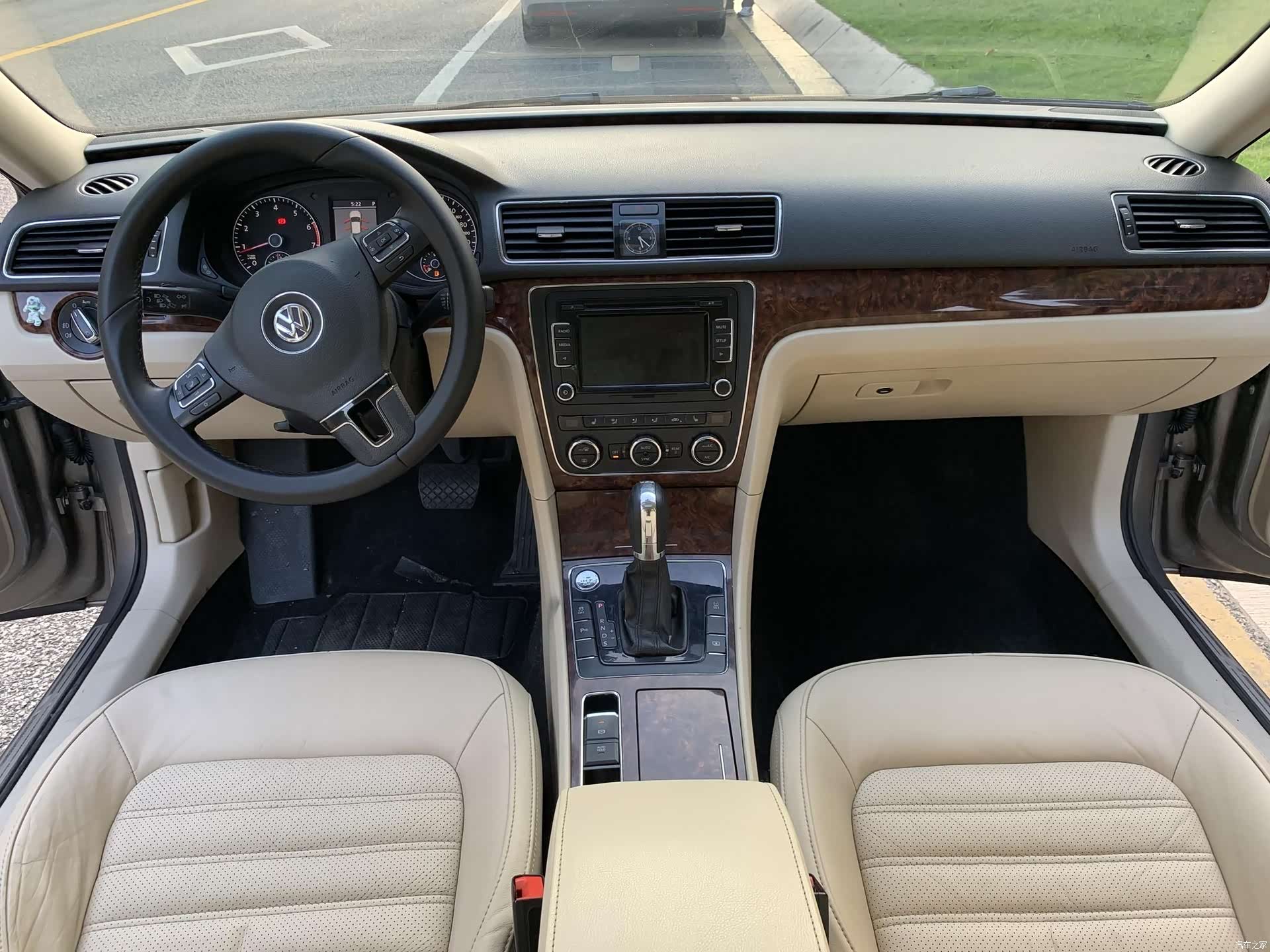 Volkswagen Passat, 2013 14