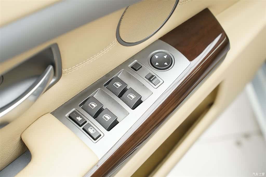 BMW 7 Series, 2008 26