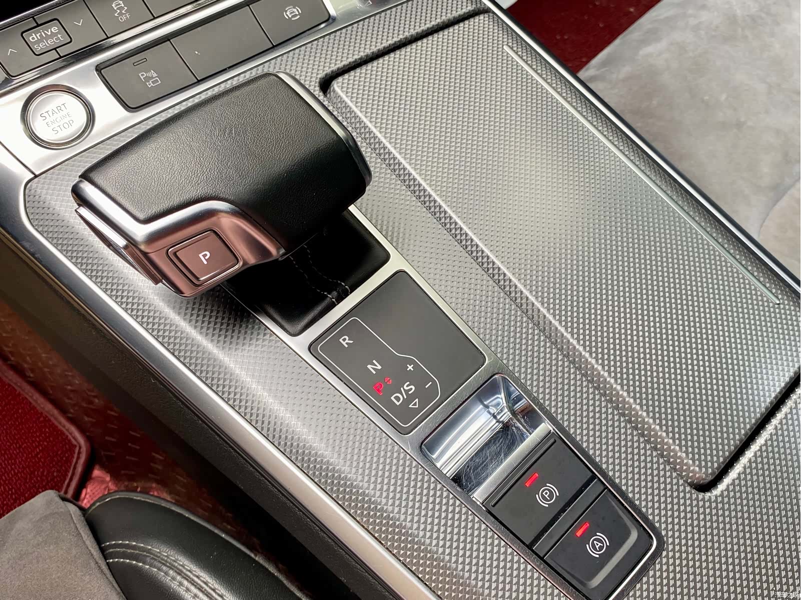 Audi A6L, 2019 12