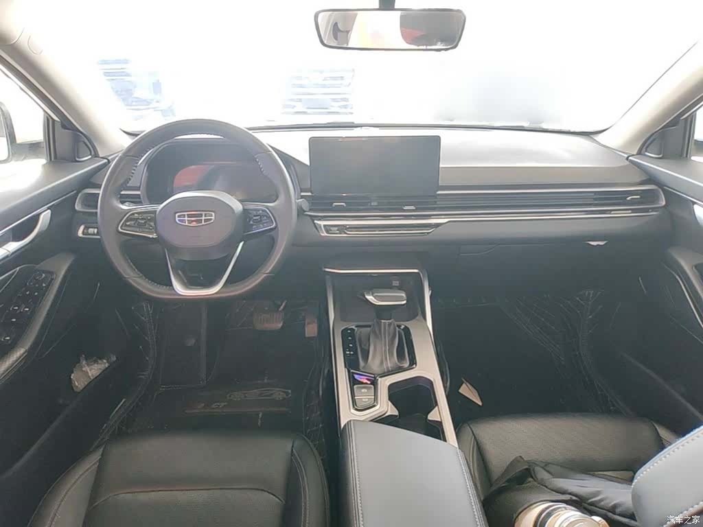Geely Emgrand, 2023 10