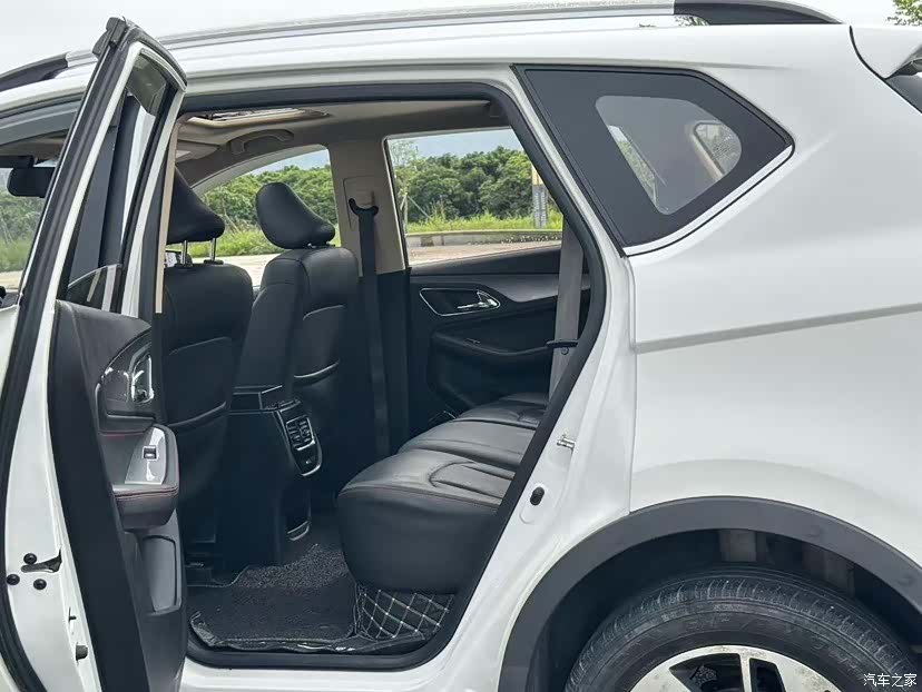 Wuling 560, 2017 21