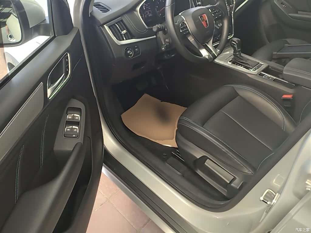 Roewe RX5, 2021 16