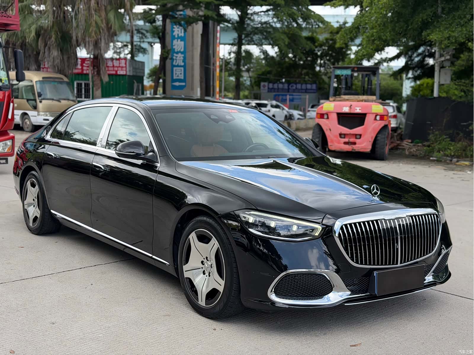 Maybach S-Class, 2022 3