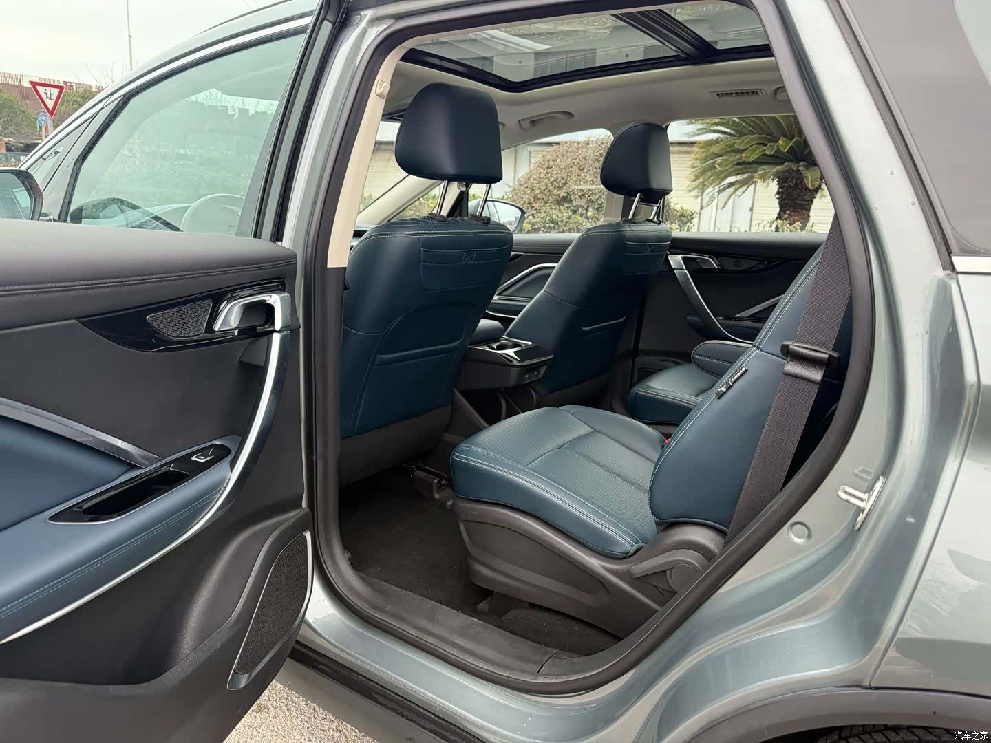Geely Jiaji, 2022 6