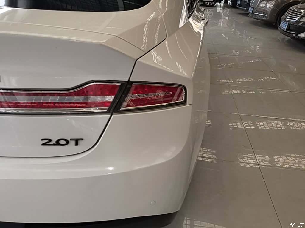 Lincoln MKZ, 2018 8