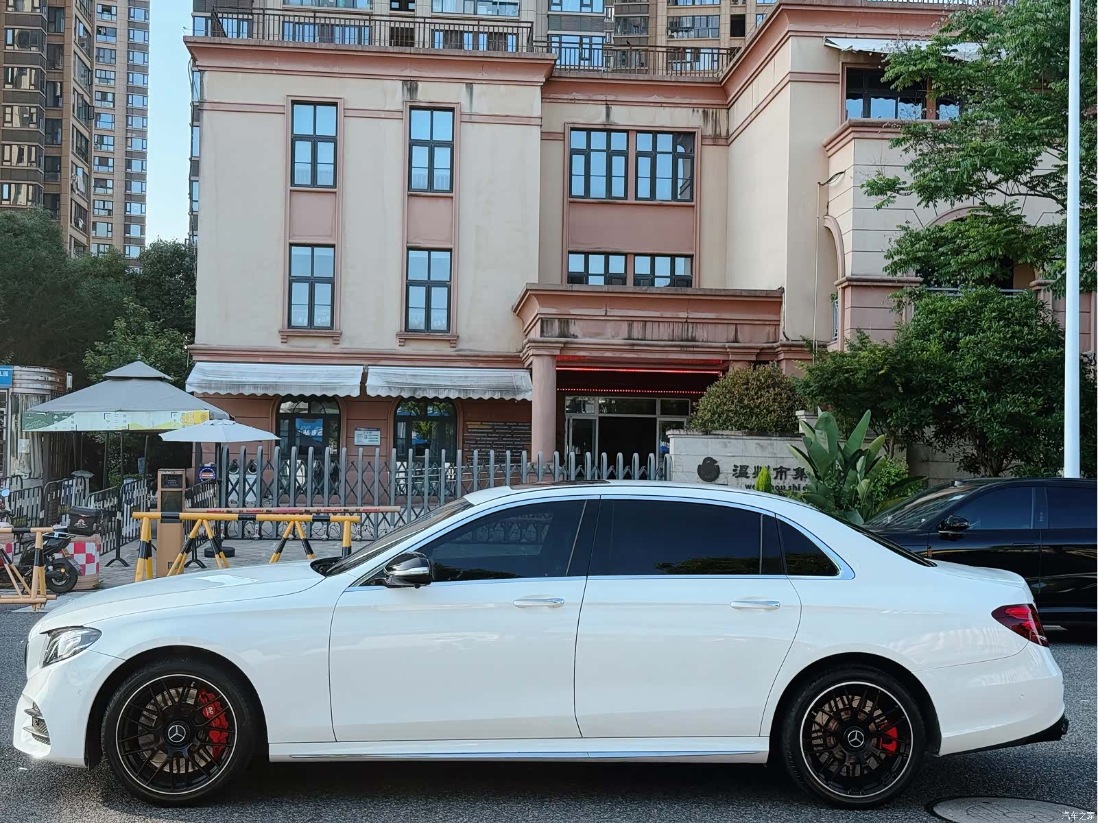 Mercedes-Benz E-Class, 2018 4