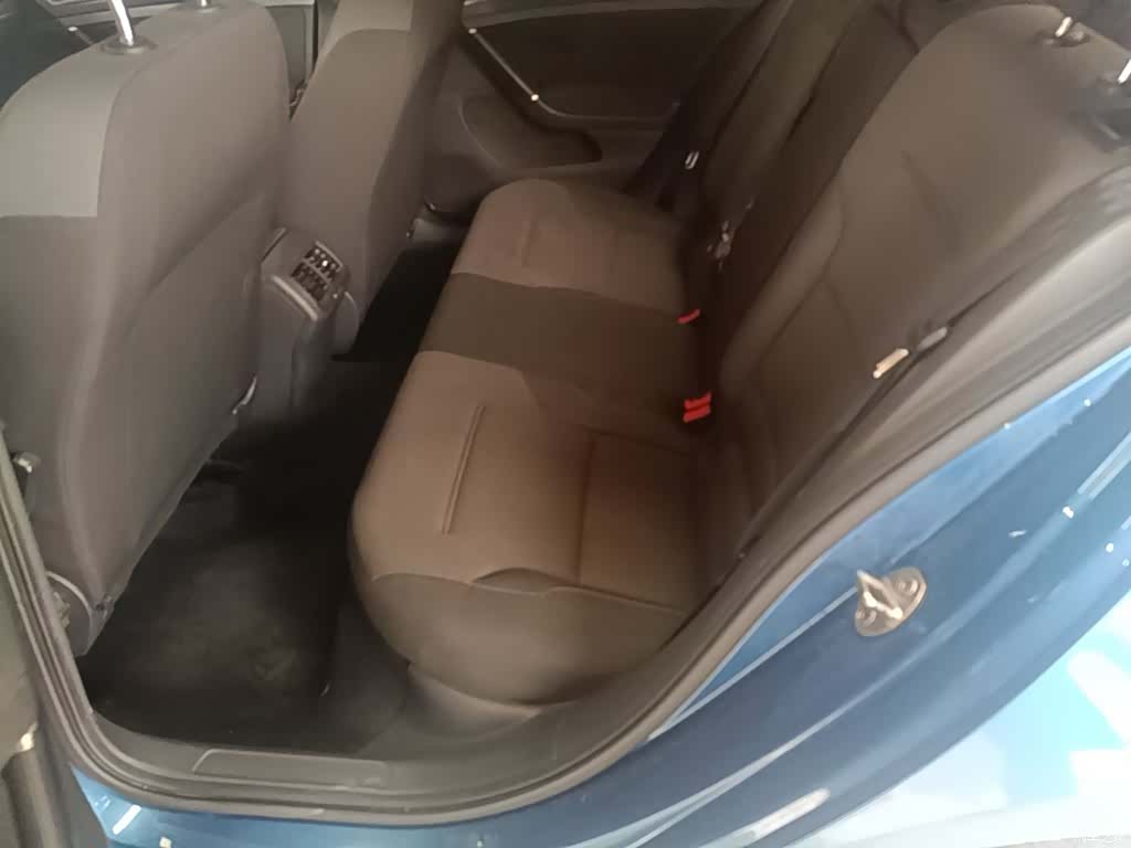 Volkswagen Golf, 2017 17