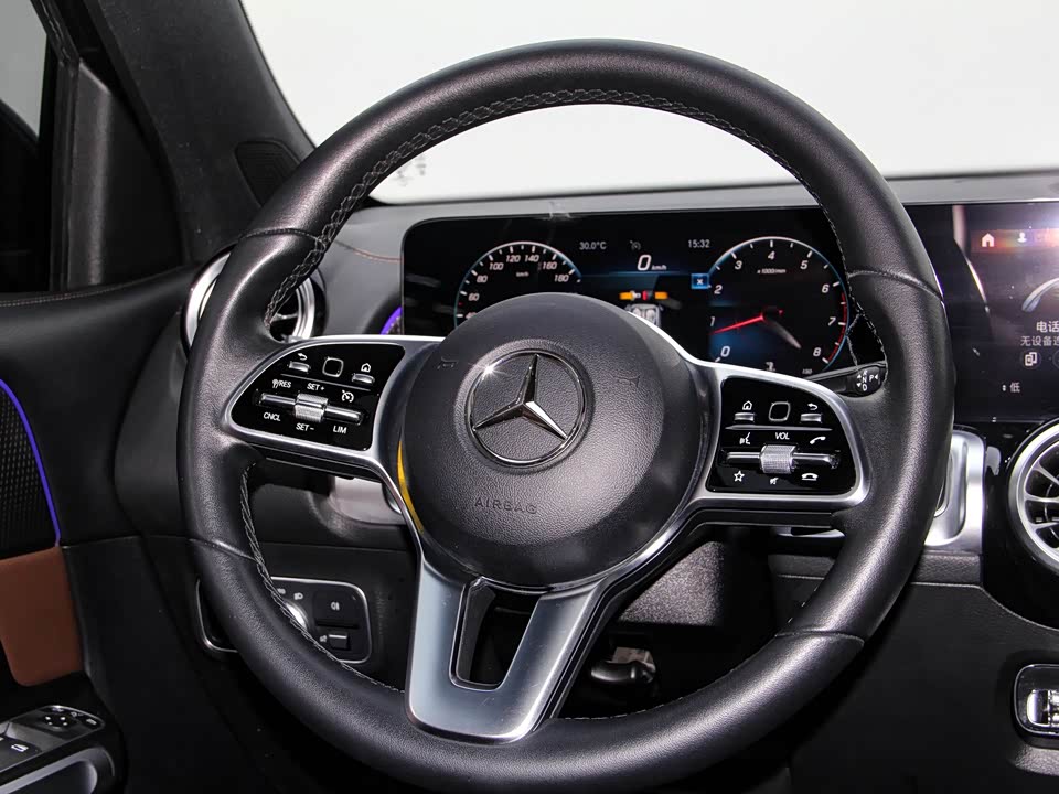 Mercedes-Benz GLB Mercedes-Benz GLB