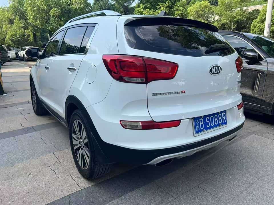 Kia Smart running Kia Smart running