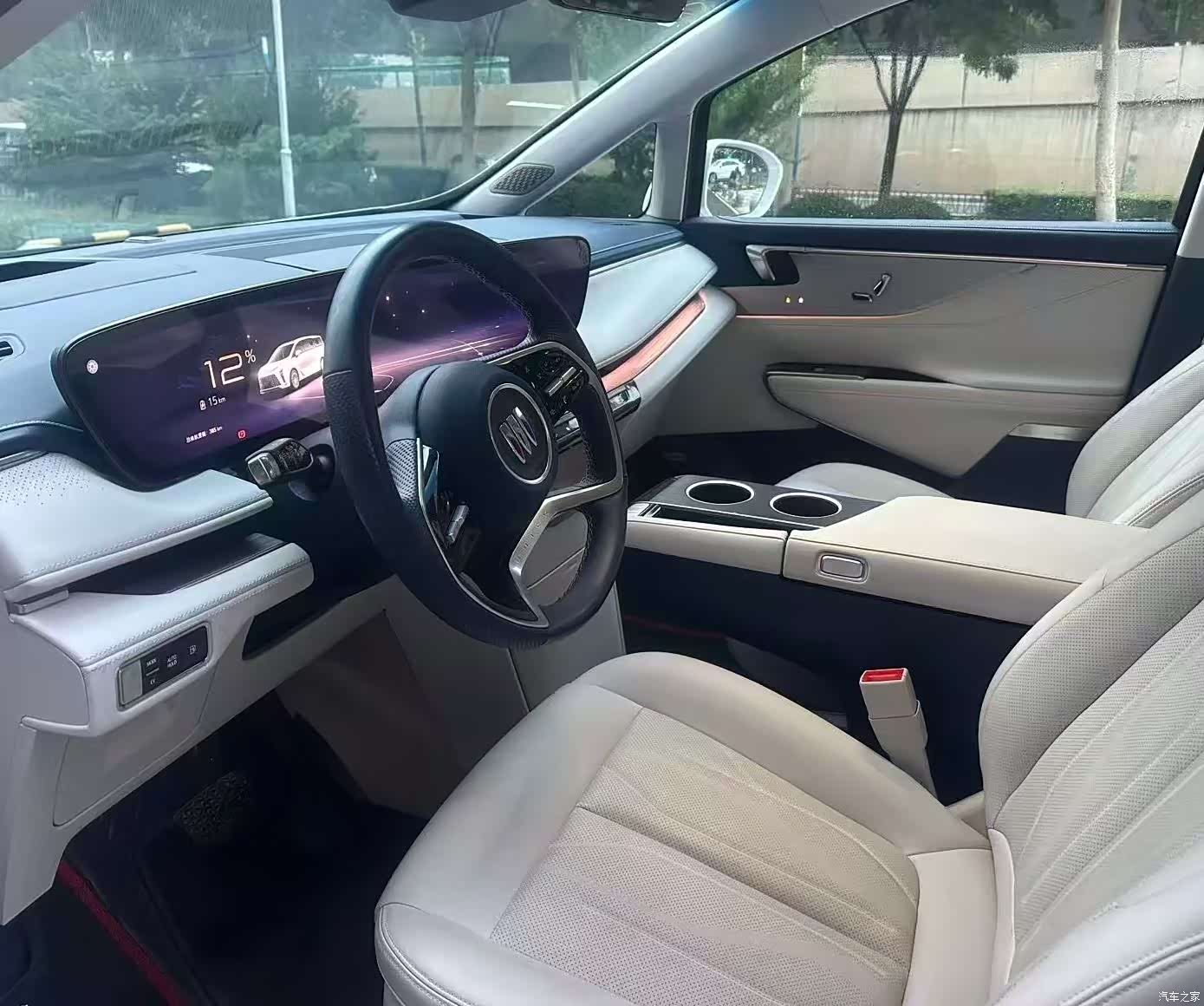 Buick GL8, 2024 4