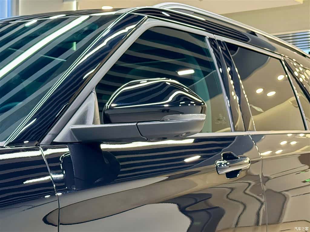 Ford Explorer, 2025 11