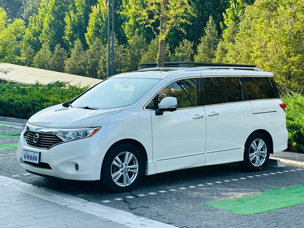 Nissan Quest