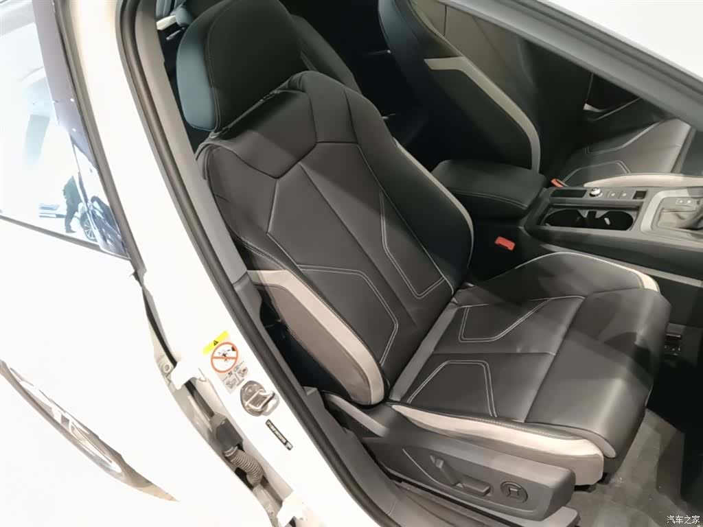 Audi Q3, 2024 25
