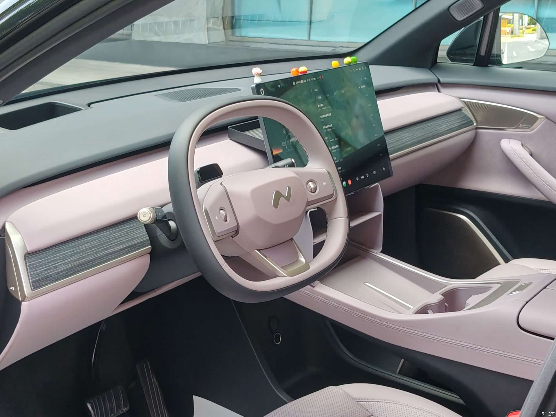 NIO L60, 2025 11