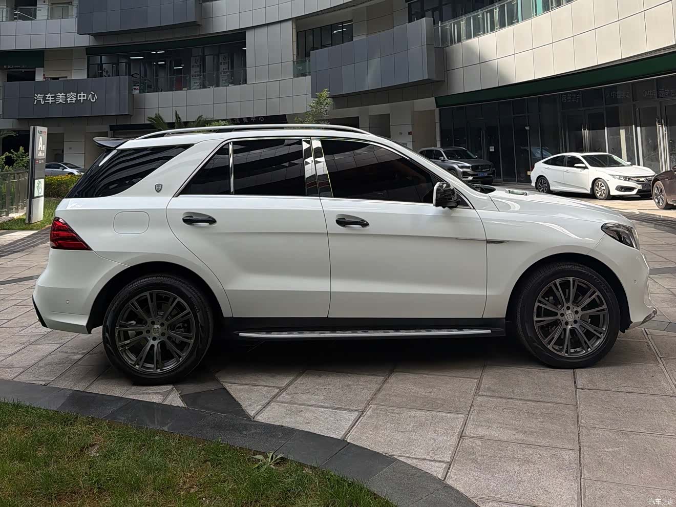 Mercedes-Benz GLE, 2017 3