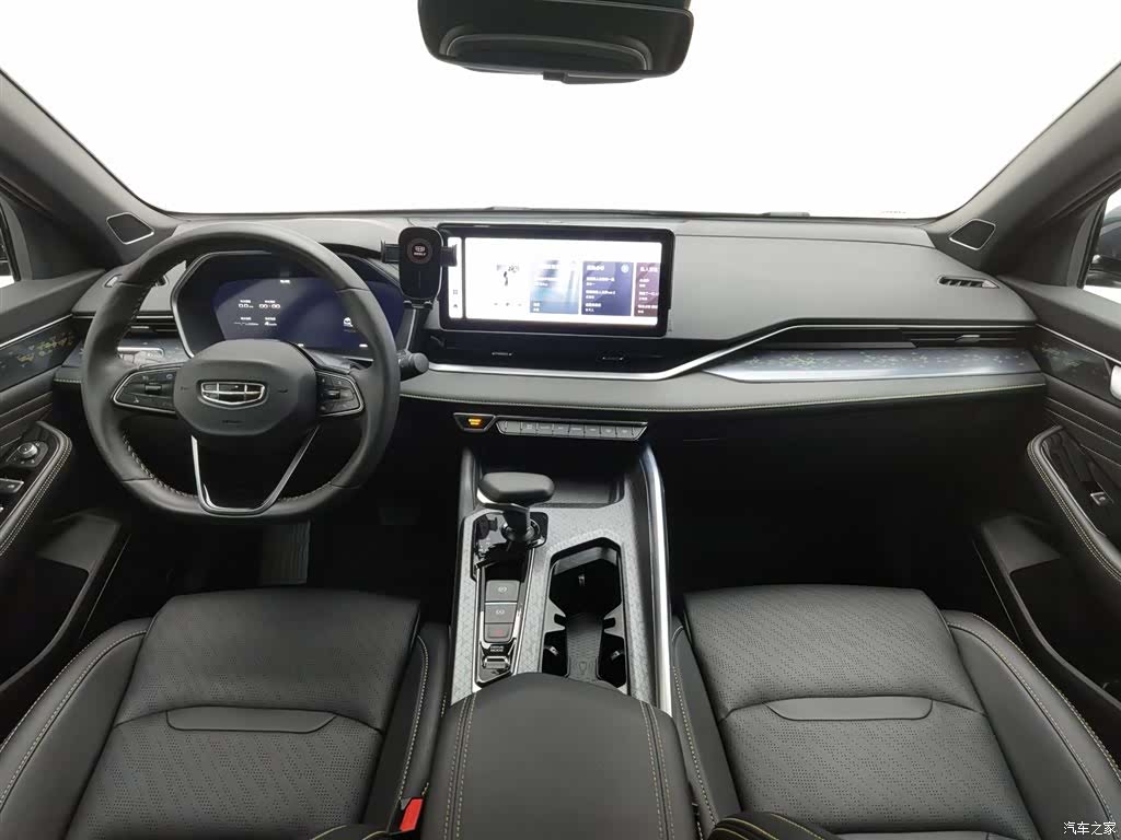 Geely Preface, 2024 все фото