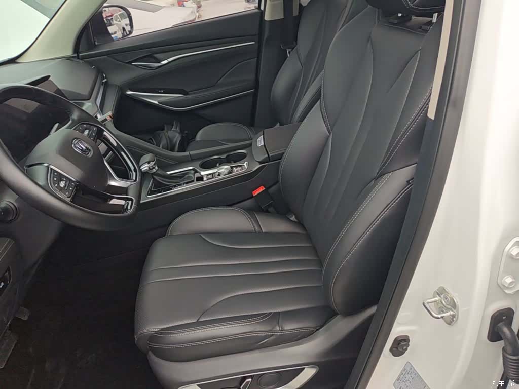 Changan CS75, 2020 15