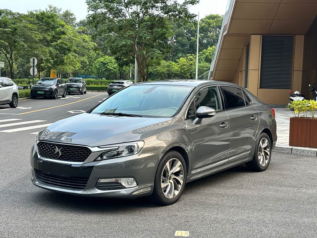 DS 5LS