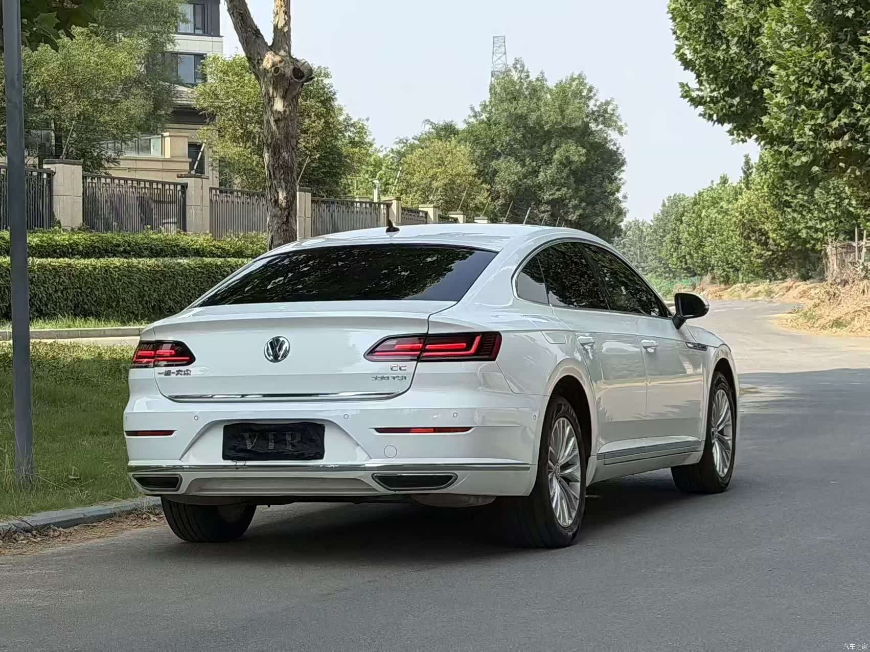 Volkswagen CC, 2019 11