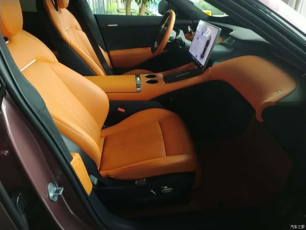 Xiaomi YU7, 2025 25