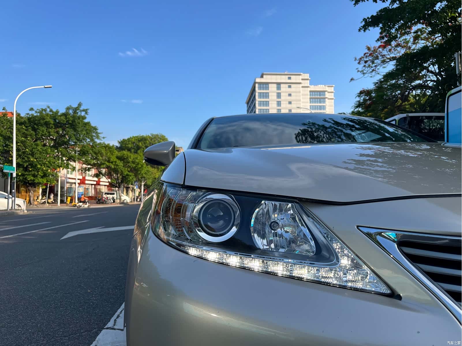 Lexus ES, 2015 10