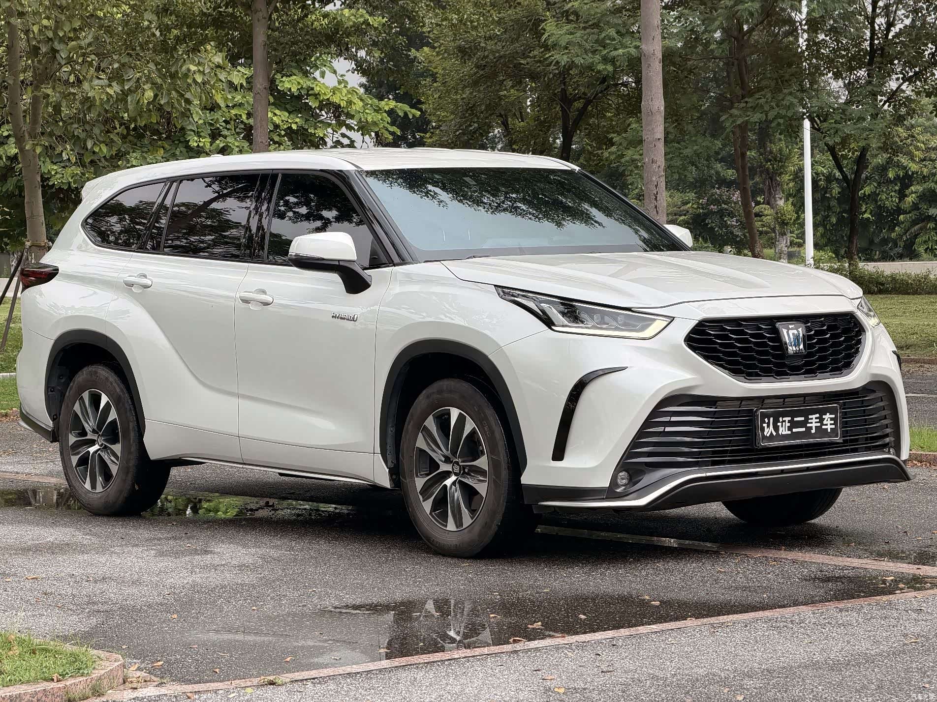 Toyota Crown, 2023 3