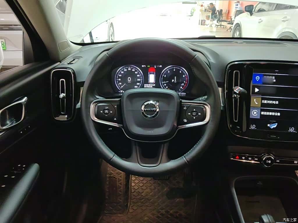 Volvo XC40, 2019 11