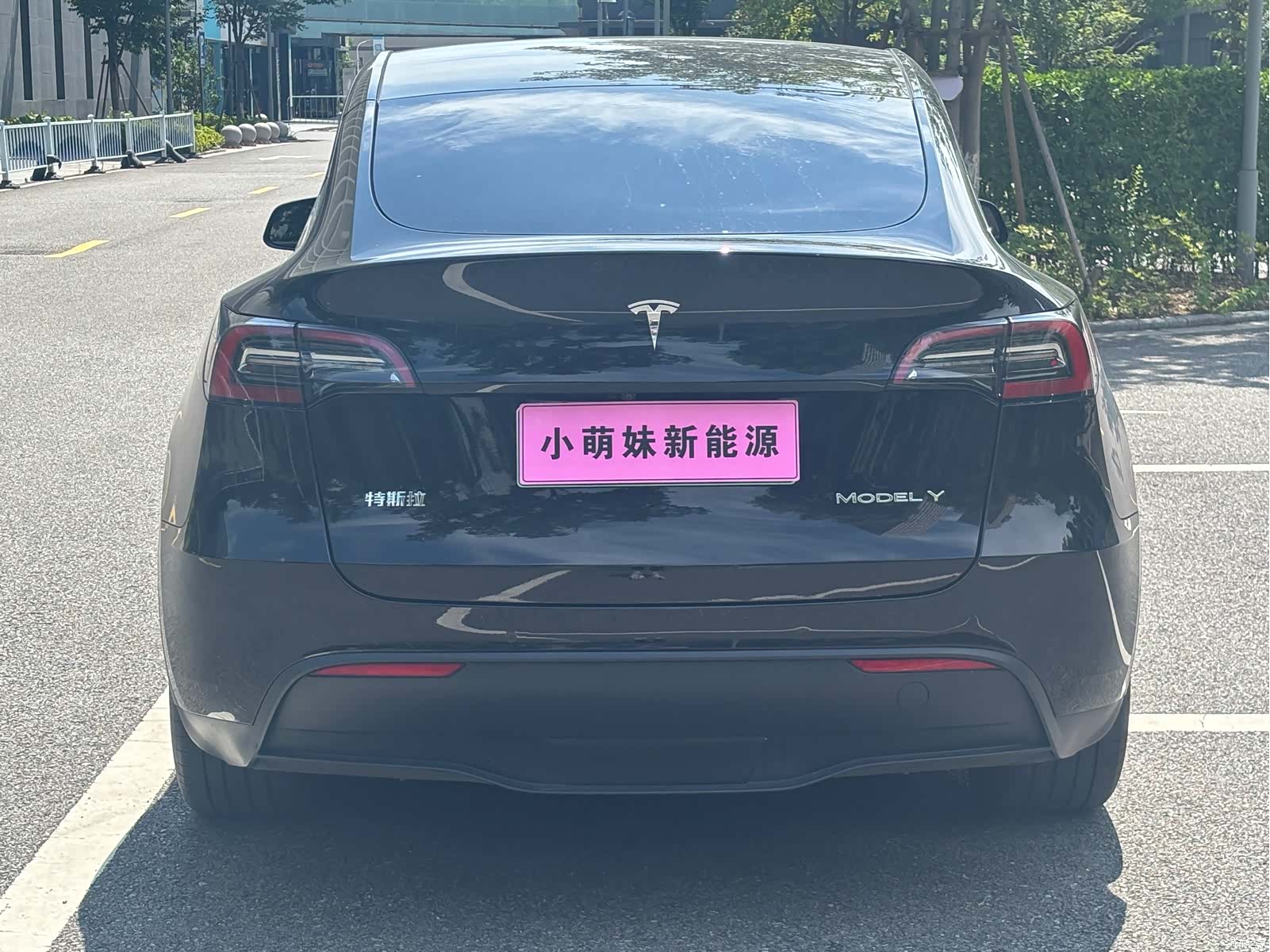 Tesla Model Y, 2023 22