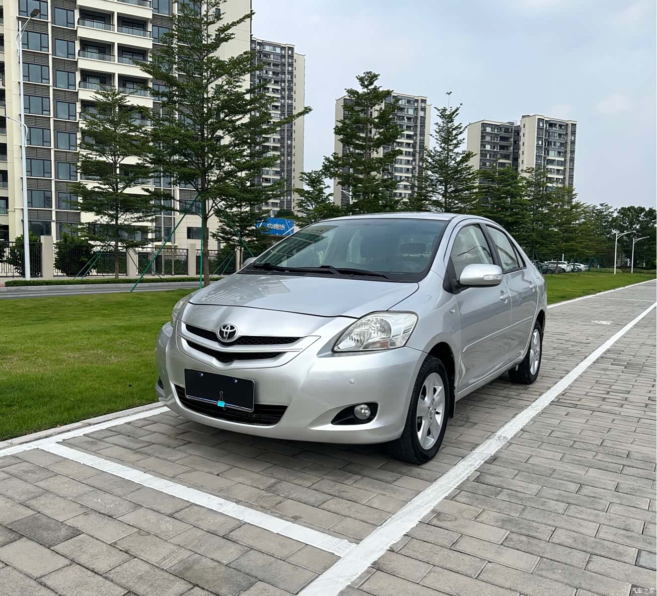 Toyota GL-i
