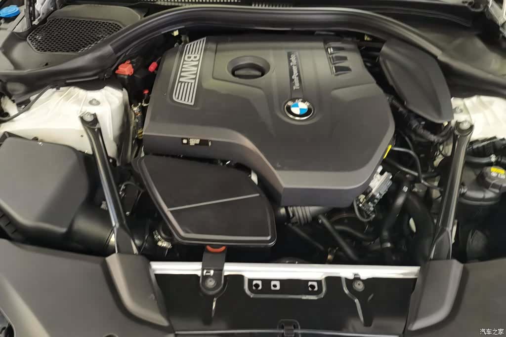 BMW 5 Series, 2017 10