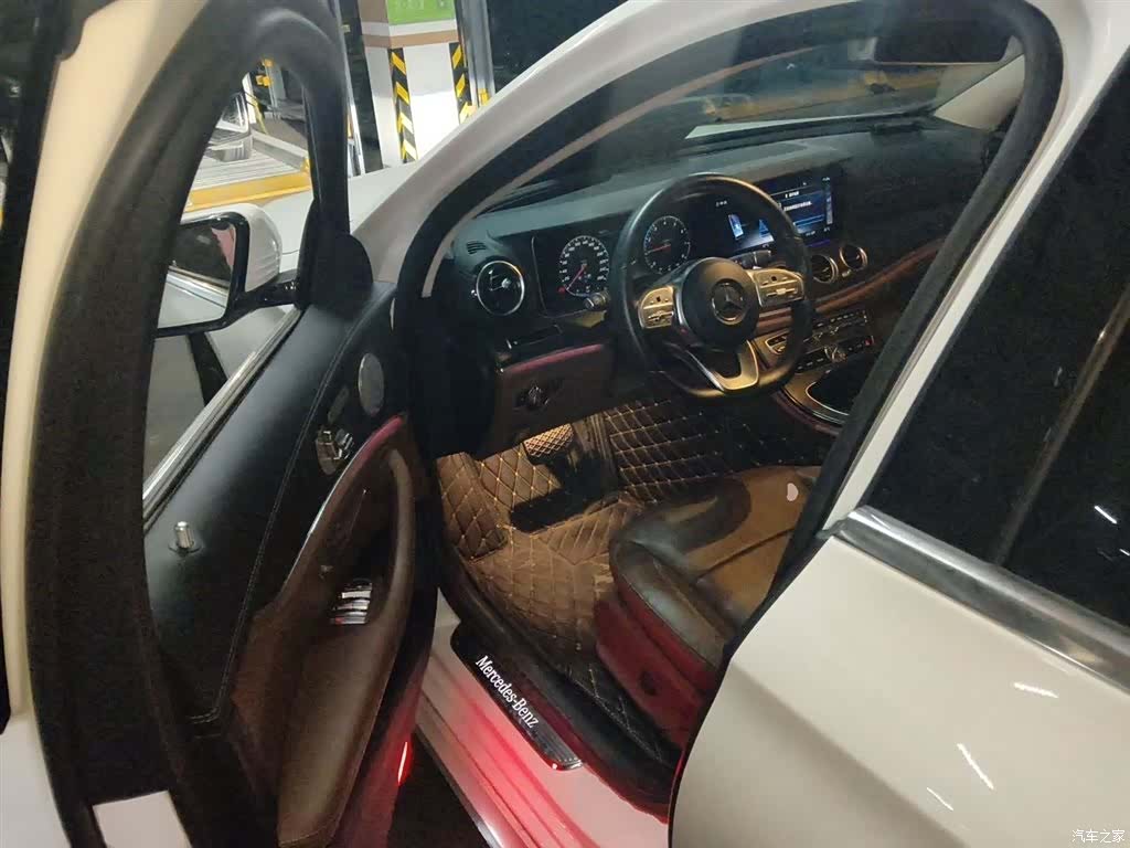 Mercedes-Benz E-Class, 2020 14