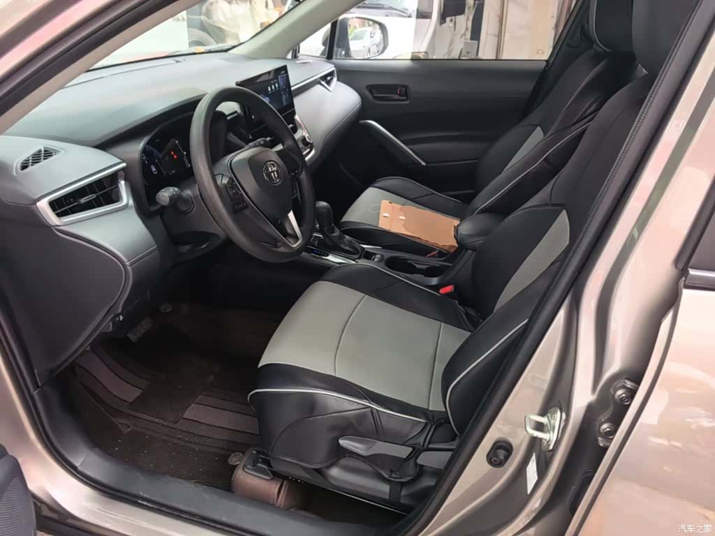Toyota Frontlander, 2023 15