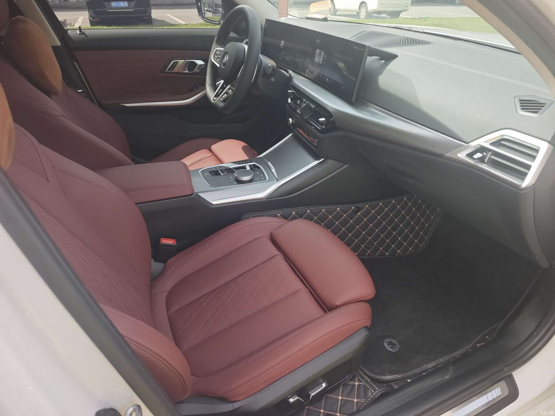 BMW 3 Series, 2025 16