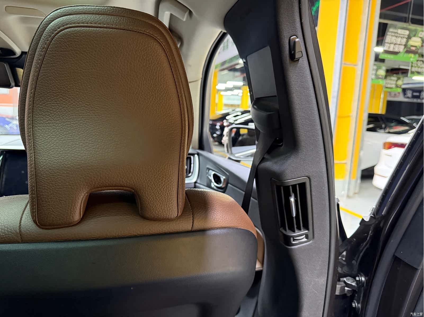 Volvo XC60, 2019 14