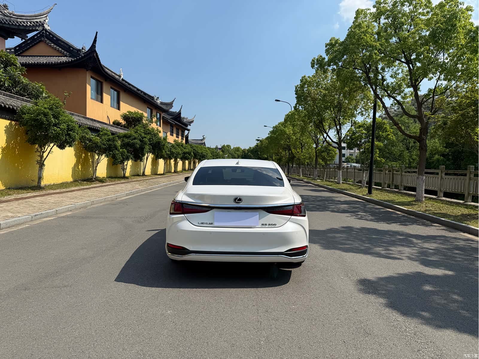 Lexus ES, 2020 6