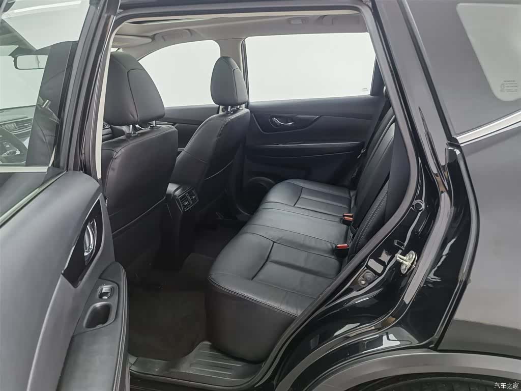 Nissan X-Trail, 2020 15