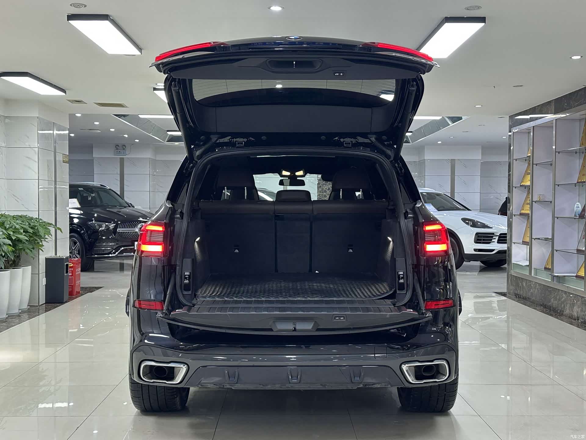 BMW X5, 2022 7