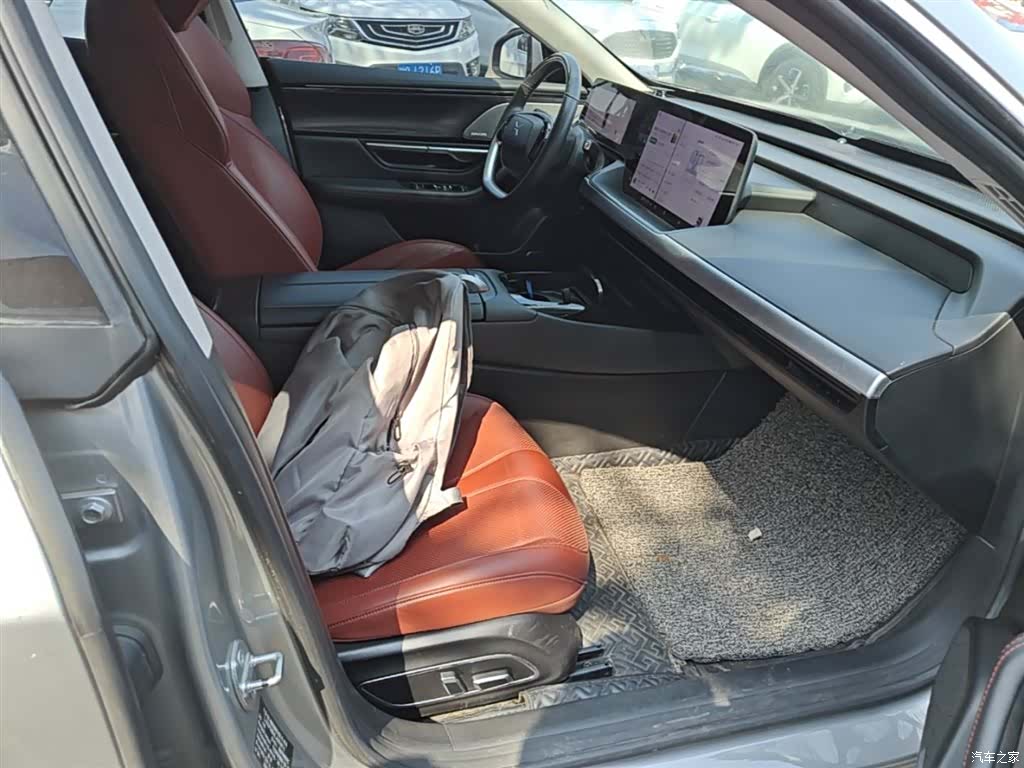 Xpeng P7, 2020 25