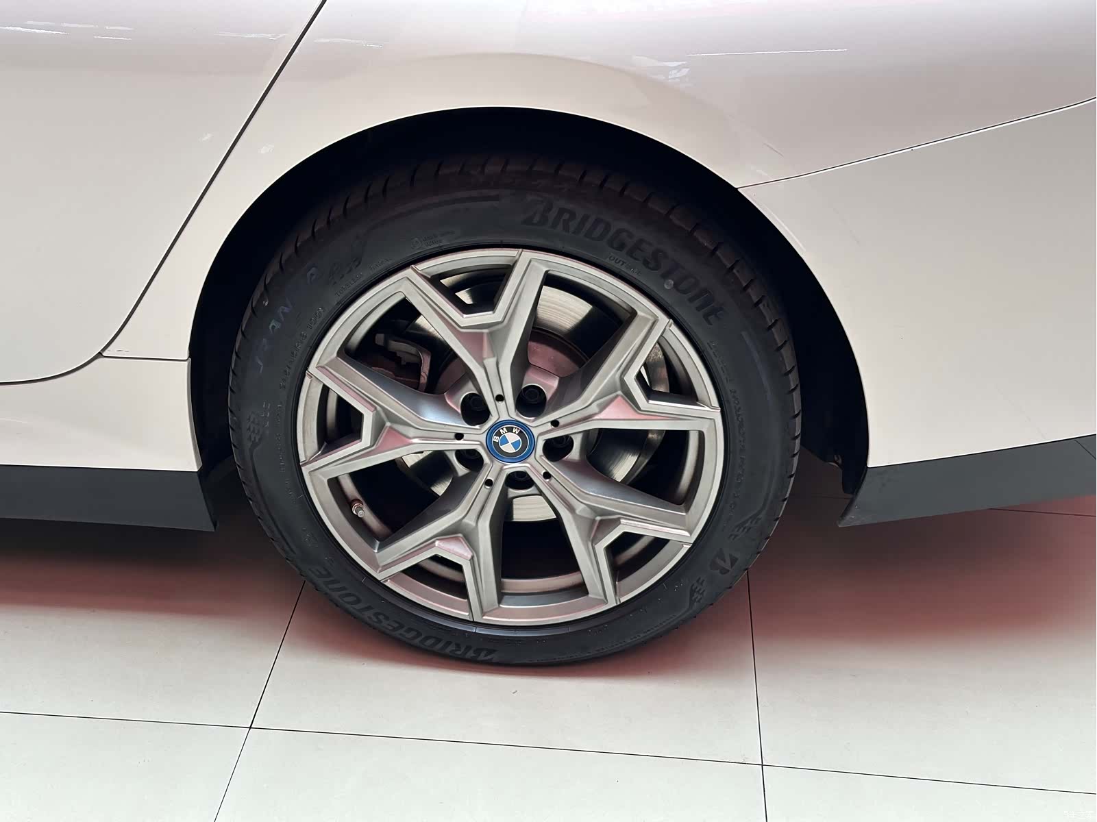 BMW i3, 2024 12