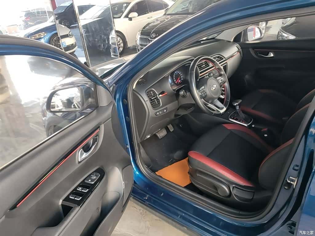 Kia KX, 2019 16