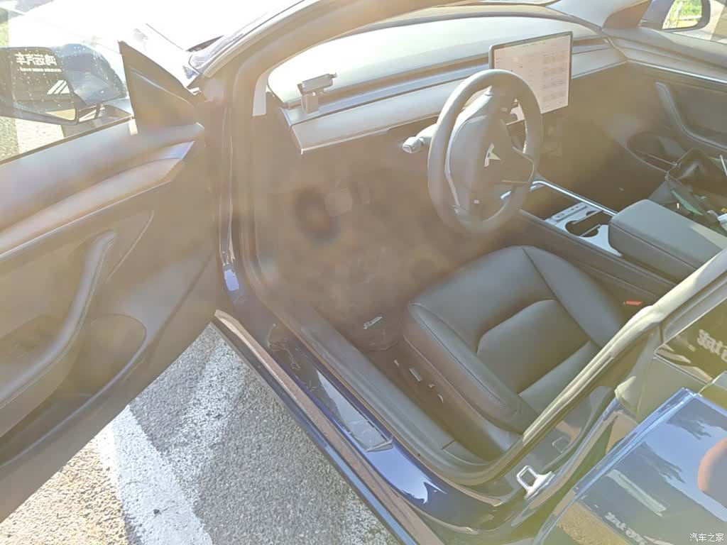 Tesla Model 3, 2021 16