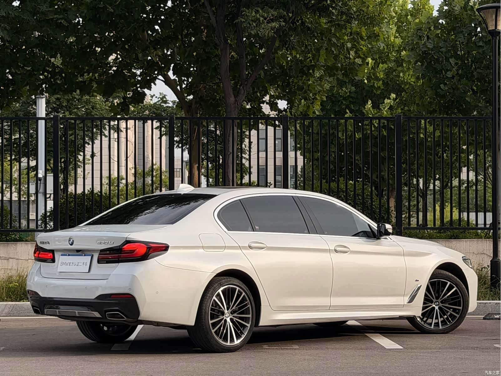 BMW 5 Series, 2023 17