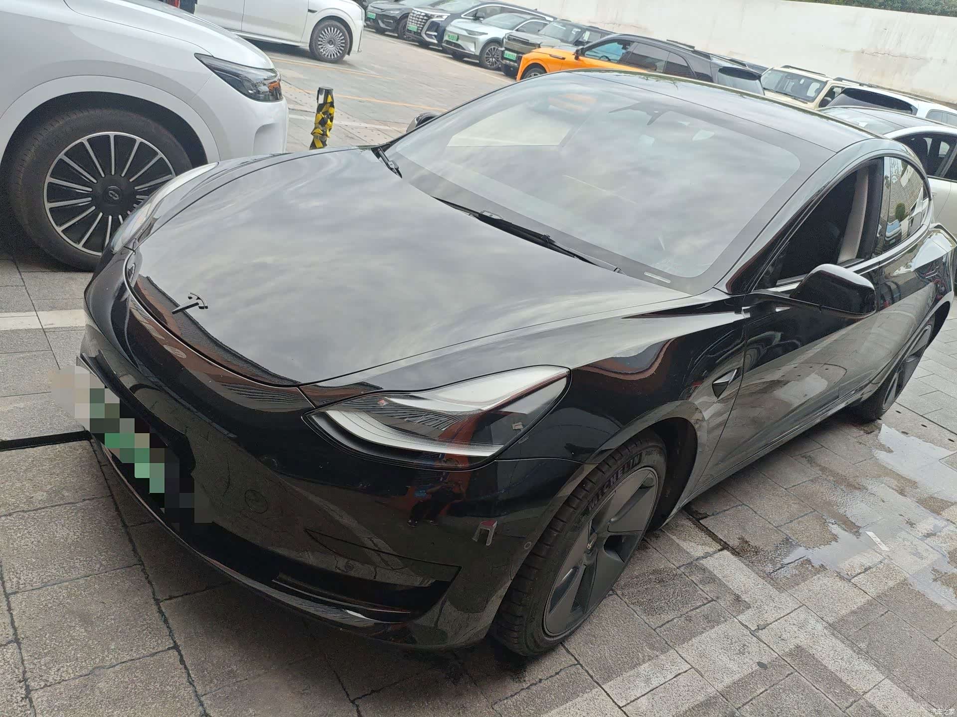 Tesla Model 3, 2022 1