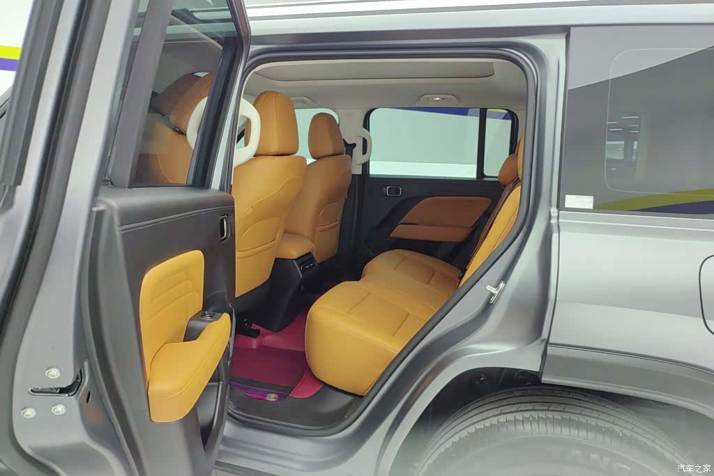 Haval Raptor, 2025 11