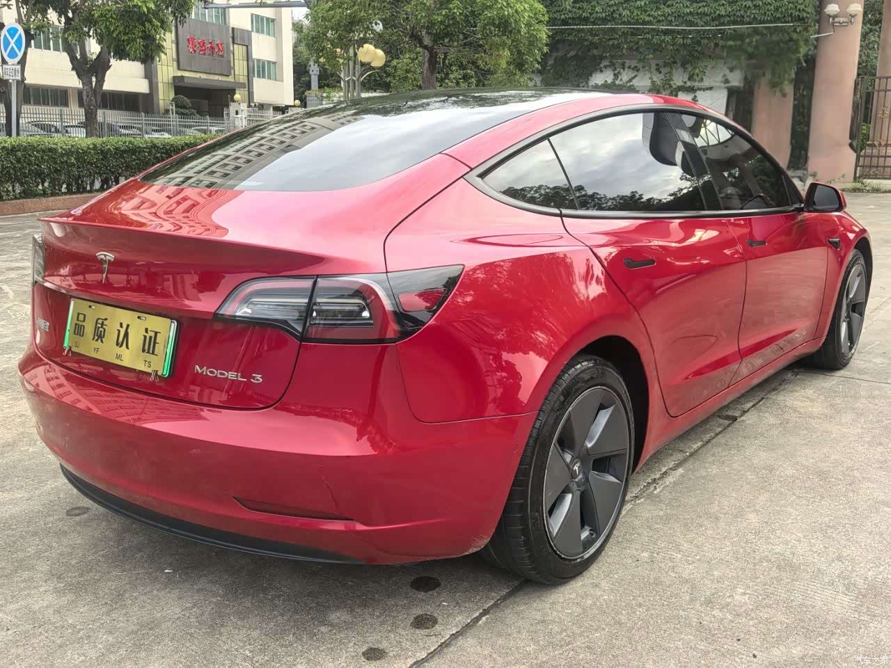 Tesla Model 3, 2022 9