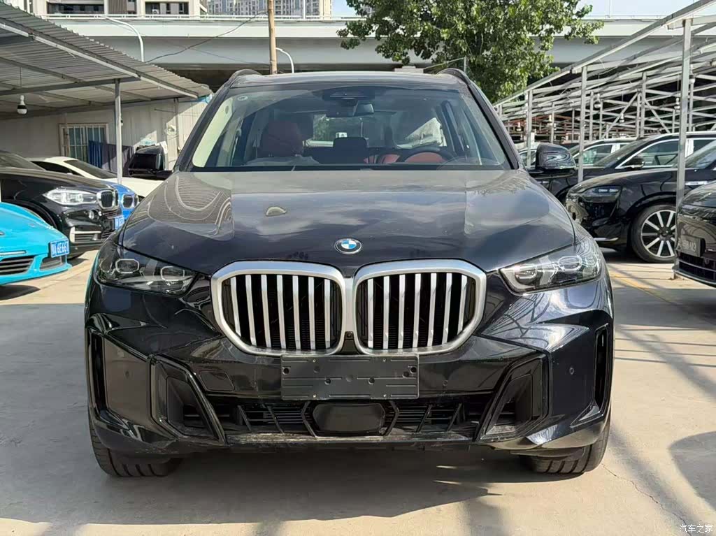 BMW X5, 2026 2